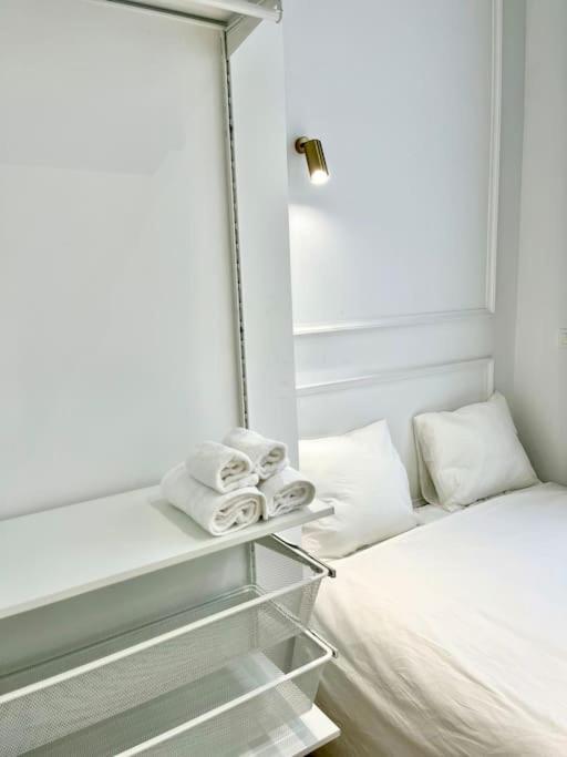 Chez Gianni & Stephanie - A Cozy And Elegant Studio In Brussels Luaran gambar