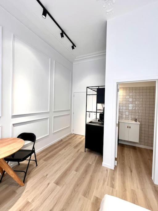 Chez Gianni & Stephanie - A Cozy And Elegant Studio In Brussels Luaran gambar